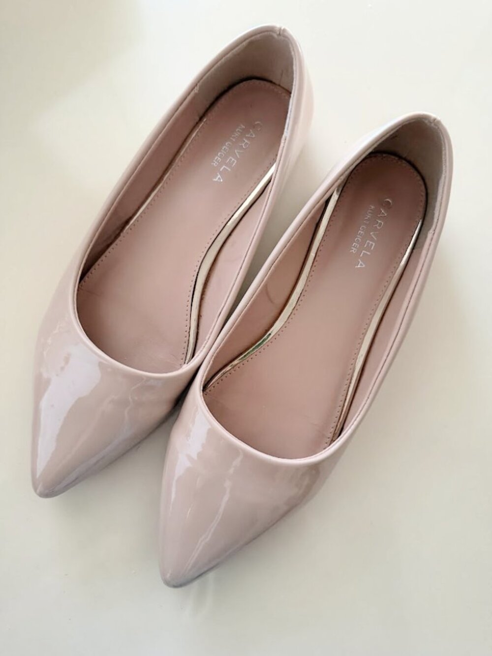 Kurt Geiger Nude Patent Pointed Toe Flat size 40
